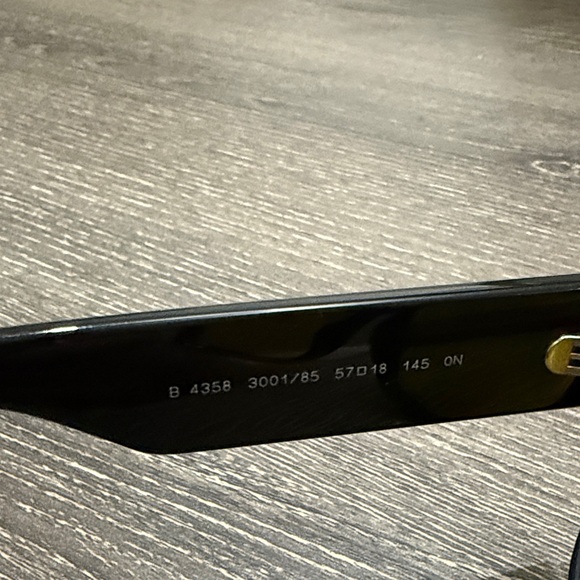 Burberry Men's Glasses with Black Frame and Yellow Lenses - Picture 6 of 14